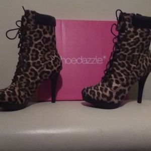 Shoe Dazzle Daylene stiilletto Bootie